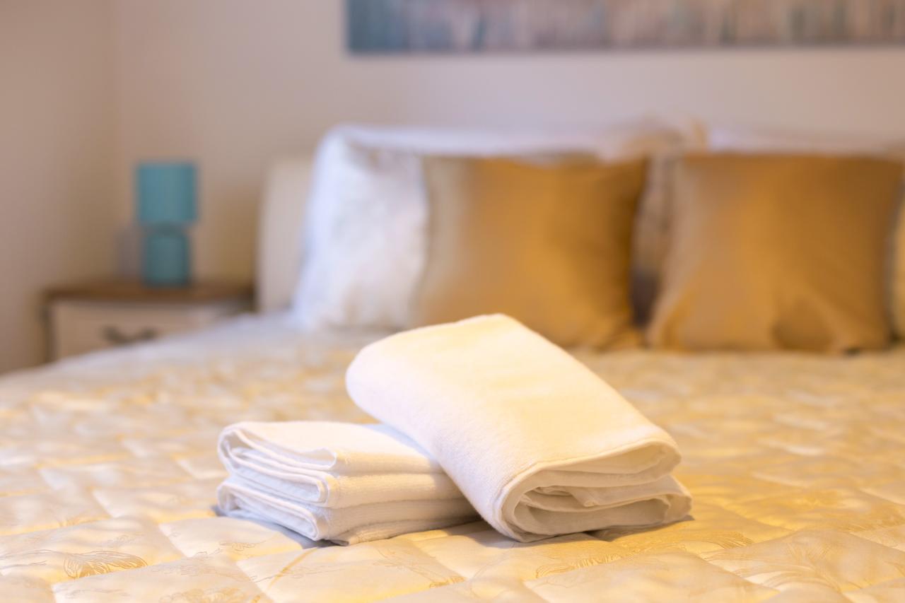 Corner Of Joy Apartment Vis Bagian luar foto
